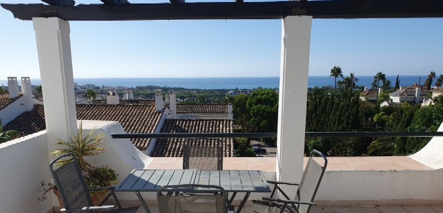 ÁTICO de 2 Dormitorios, 2 Cuartos de Baño en BALCÓN DE BENA VISTA - EL PARAÍSO Con Vistas Panorámicas al Mar, Cerca de Varios Campos de Golf